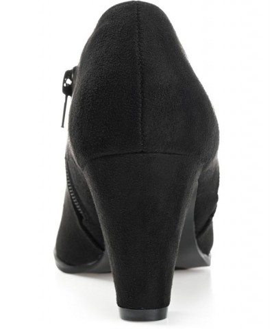 Women's Sanzi Low-Cut Booties Black $47.00 Shoes